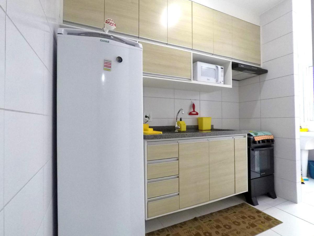 Martinica24D -Apartamento Confortavel A 850M Da Praia Da Martim De Sa - Vaga De Garagem, Wi-Fi Caraguatatuba Exterior photo